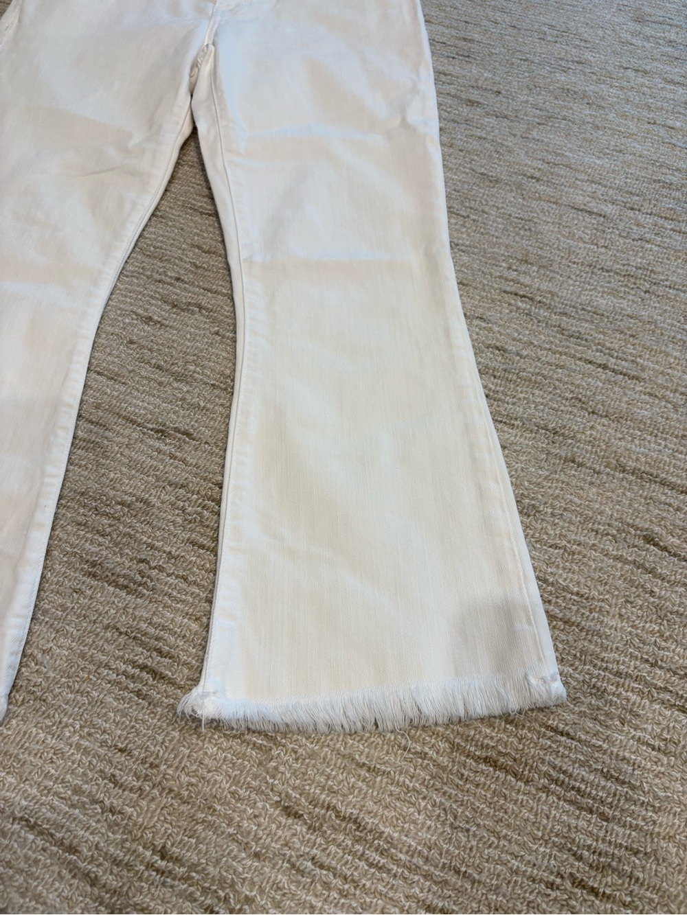 Current/Elliott Jeans - Picture 3 of 10